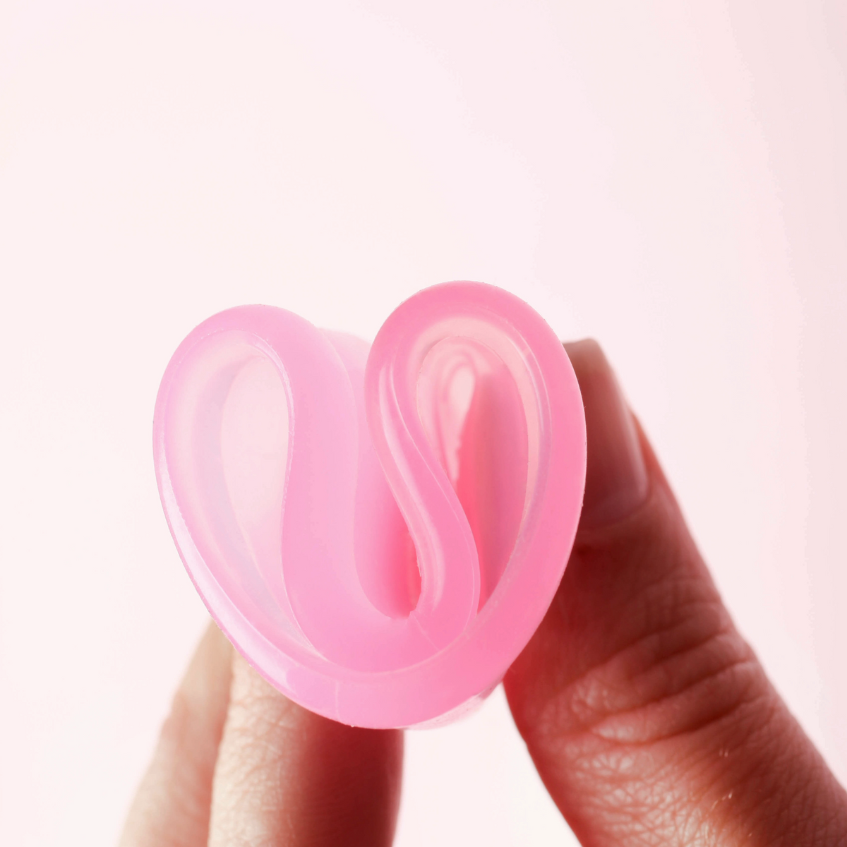 MENSTRUAL CUP FOLDING METHODS littlemiss.lk